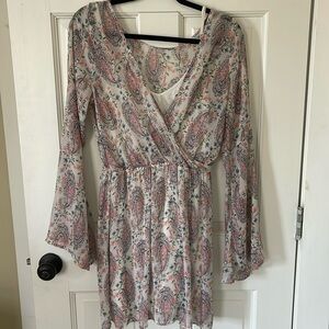 Abercrombie & Fitch size L pink/blue/cream/green paisley dress